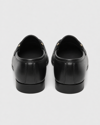 Black bit heel view
