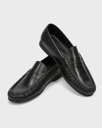 Pair of black flat