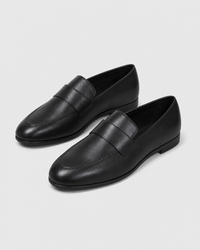 Black platform