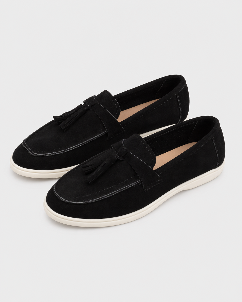 Black tassel