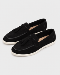 Black tassel