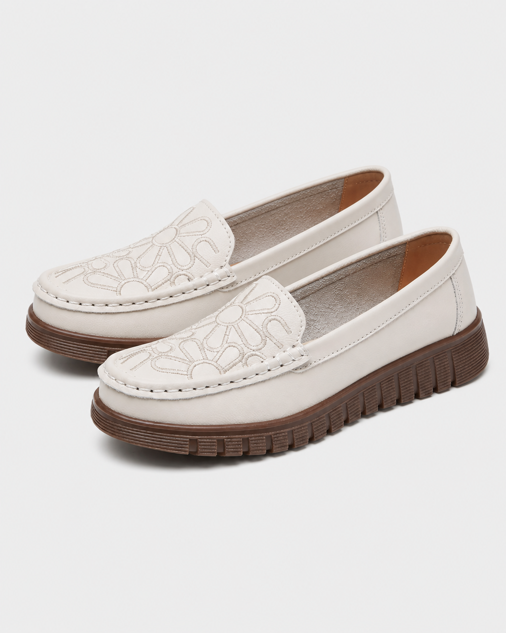 Cream flat