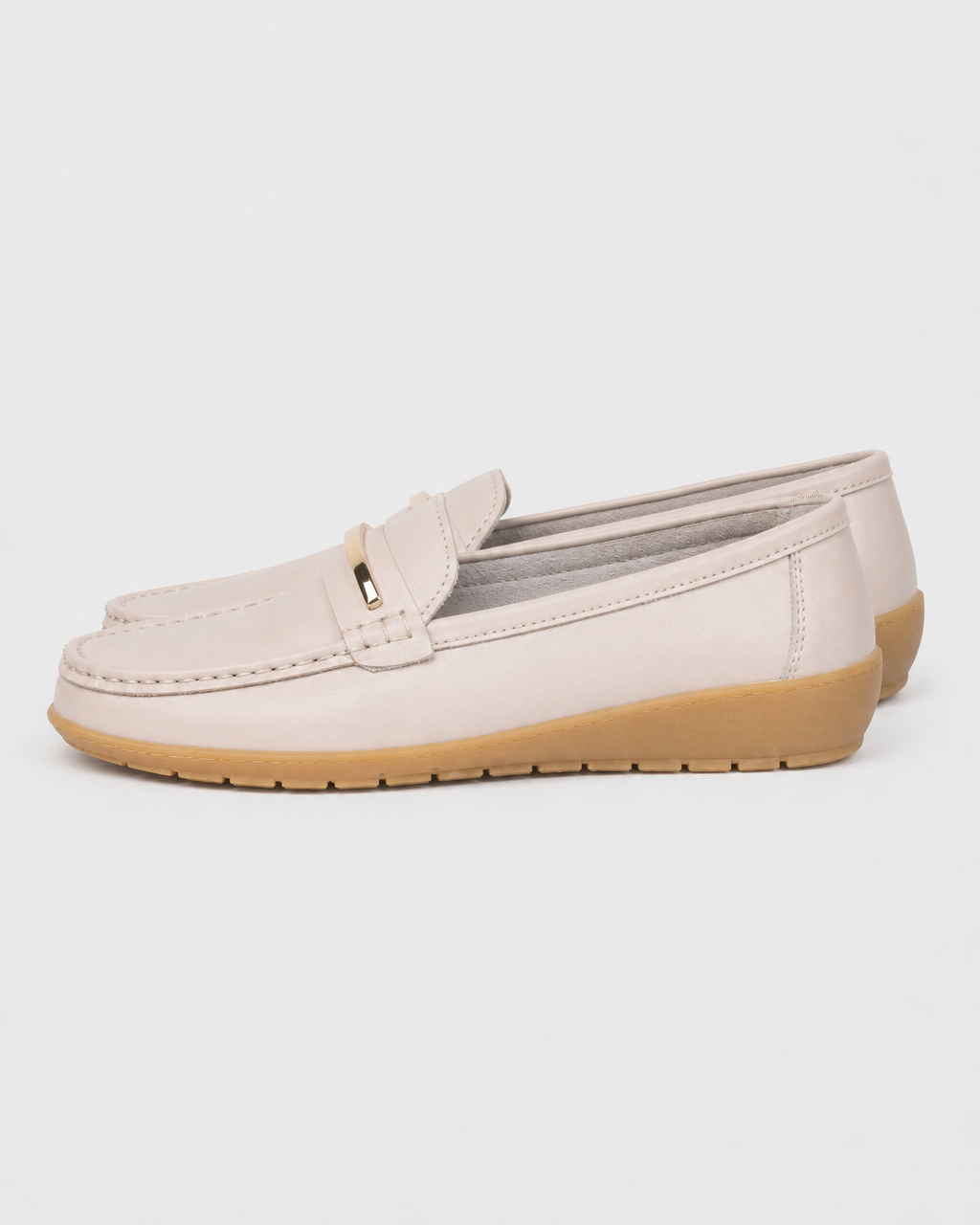 Cream platform side view