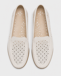 Cream platform top view