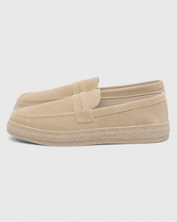 Cream slip on side view