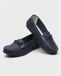Pair of navy flat
