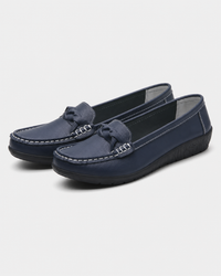 Navy flat